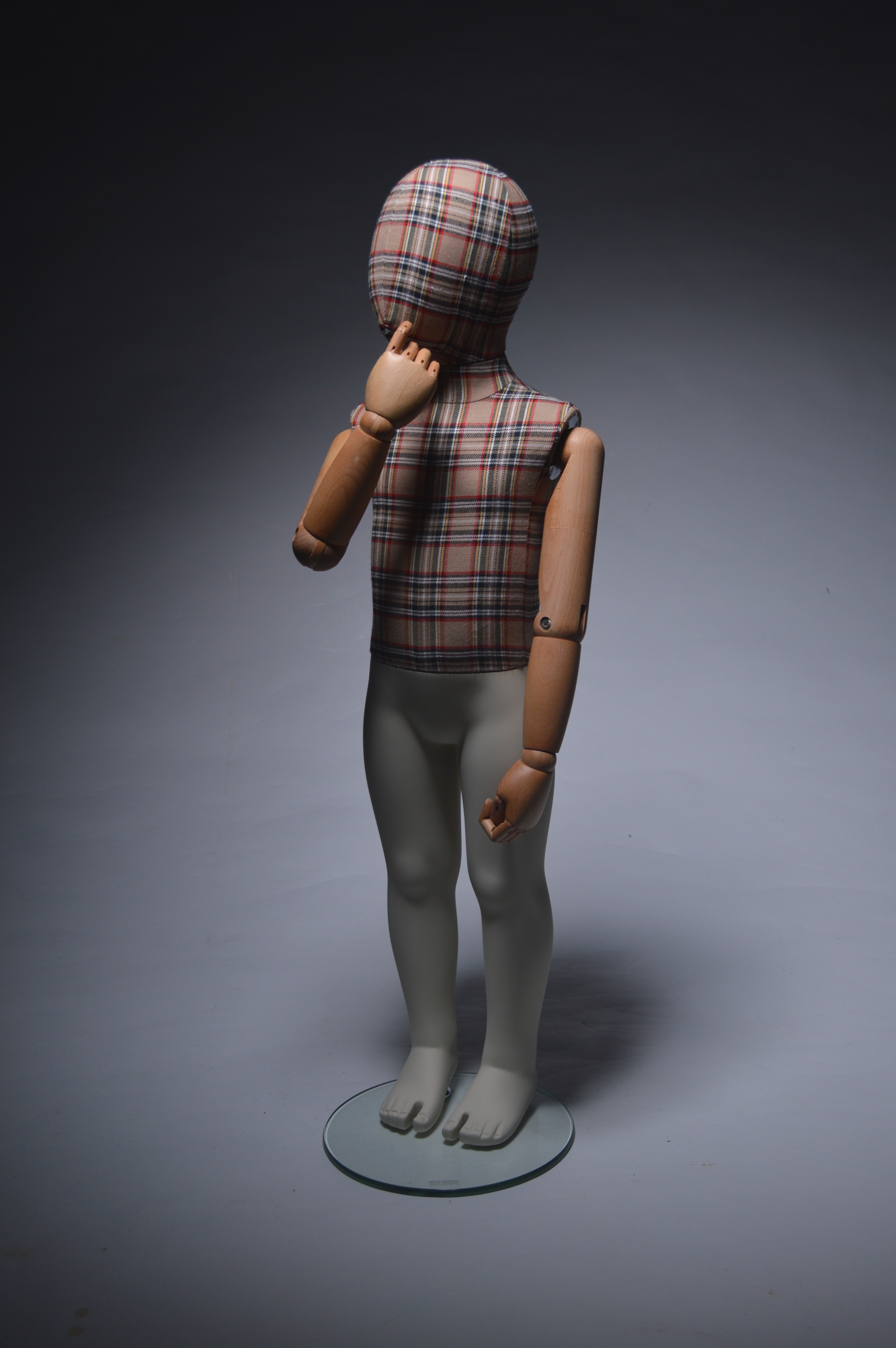 mannequins en vogue sports kids fabric with wooden arms