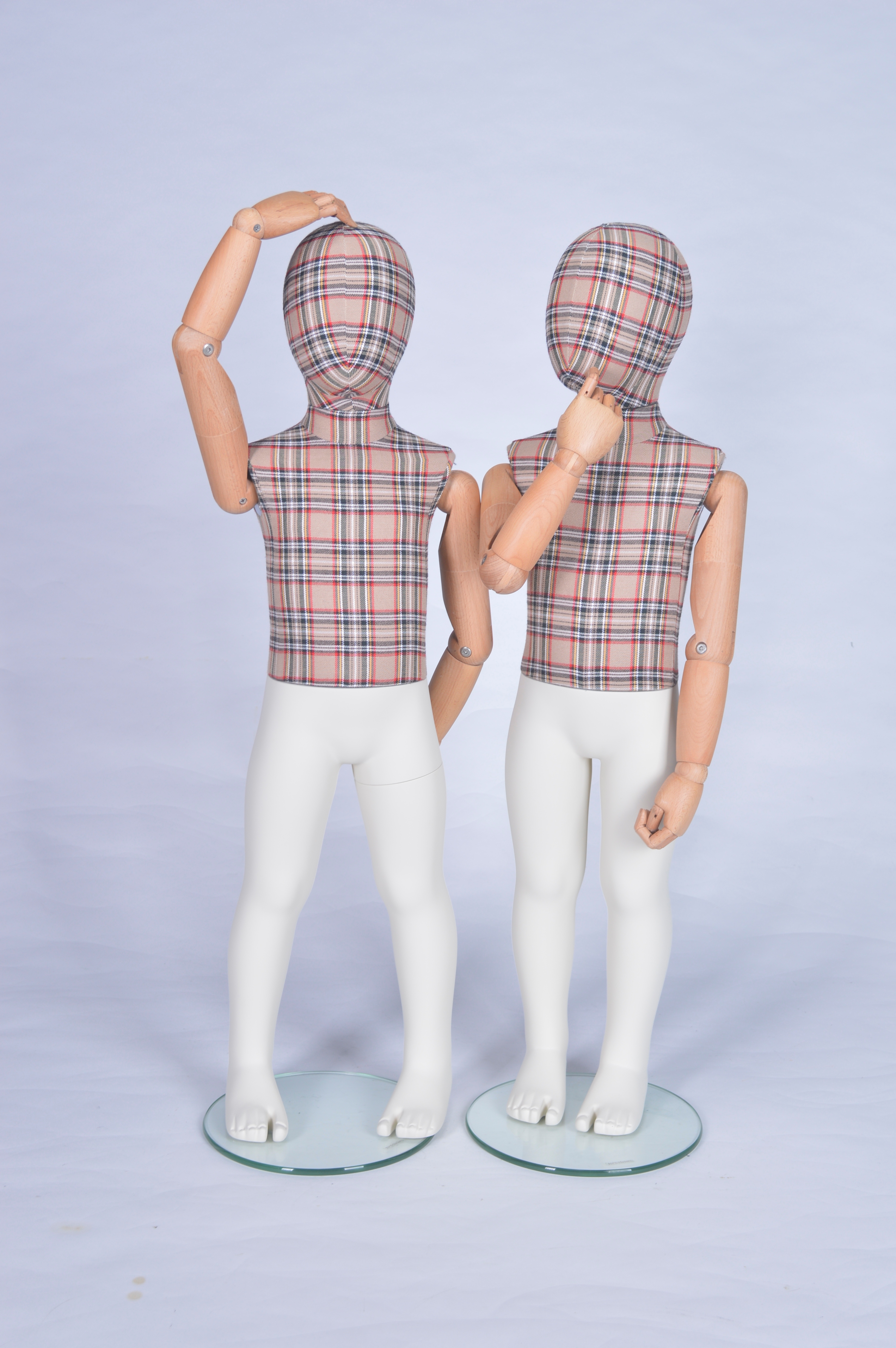 mannequins en vogue sports kids fabric with wooden arms